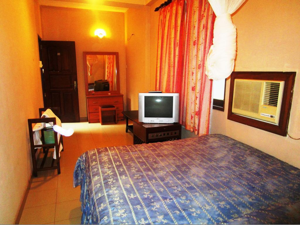 Hotel Shalini Anuradhapura Kamer foto