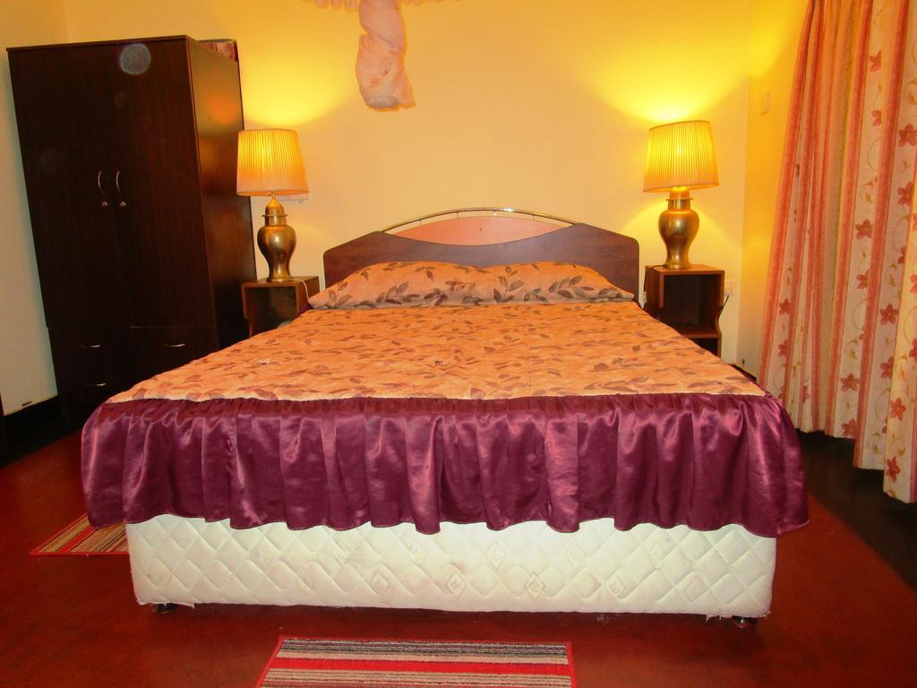 Hotel Shalini Anuradhapura Kamer foto